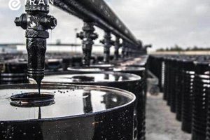 What are the advantages of using fuel oil?